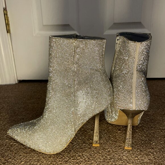 Steven Madden CALLEN Silver Rhinestone Booties with metal heel 8.5 - Picture 2 of 9
